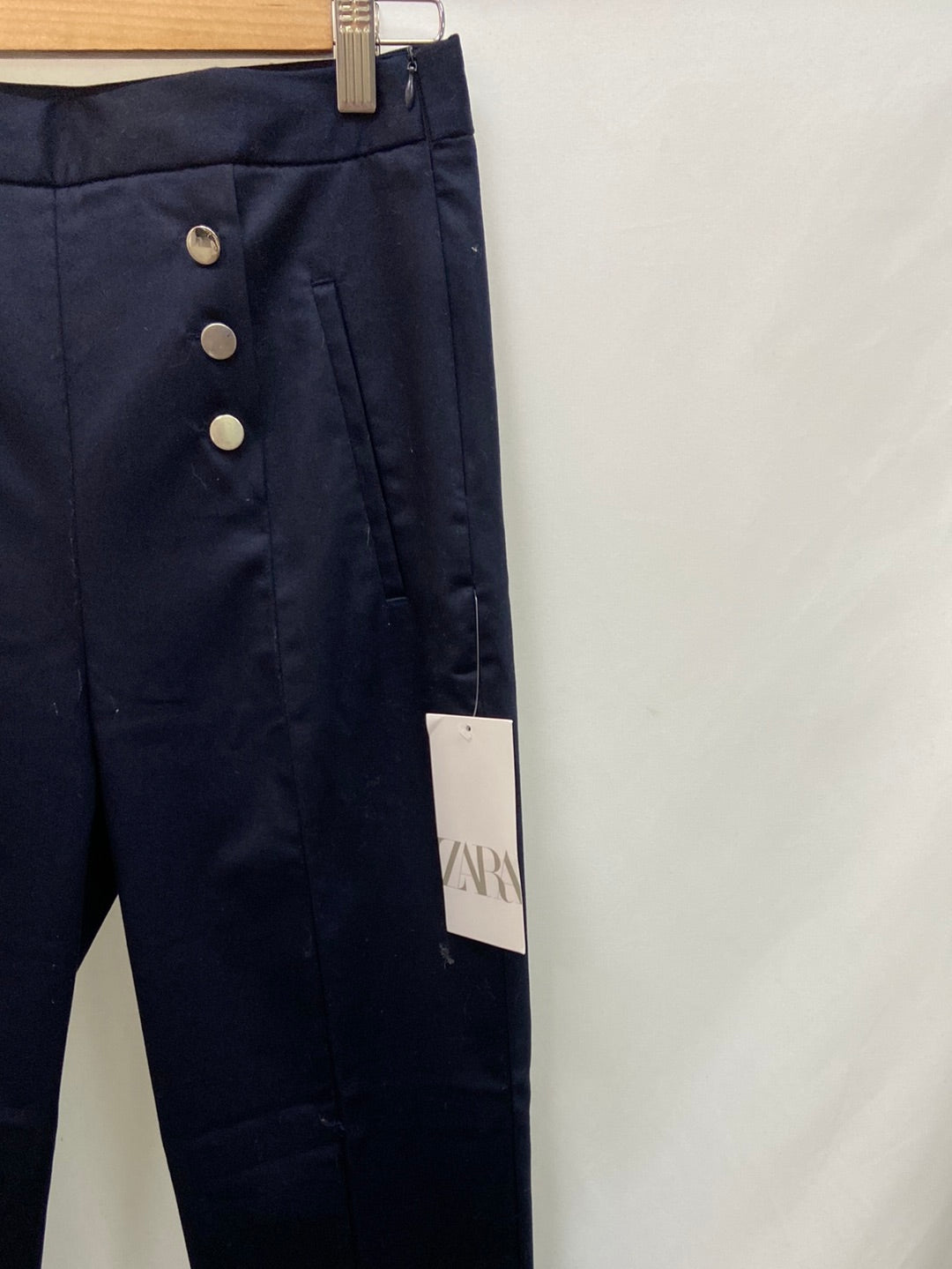 ZARA.Pantalones pinza azul marino T.S