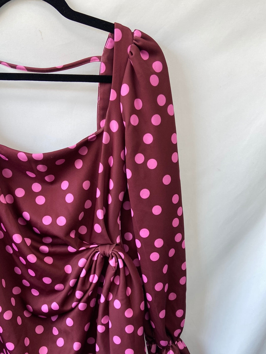 ASOS.Vestido mini cruzado lunares T.38