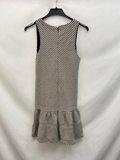 ZARA. Vestido negro y beige textura T.m