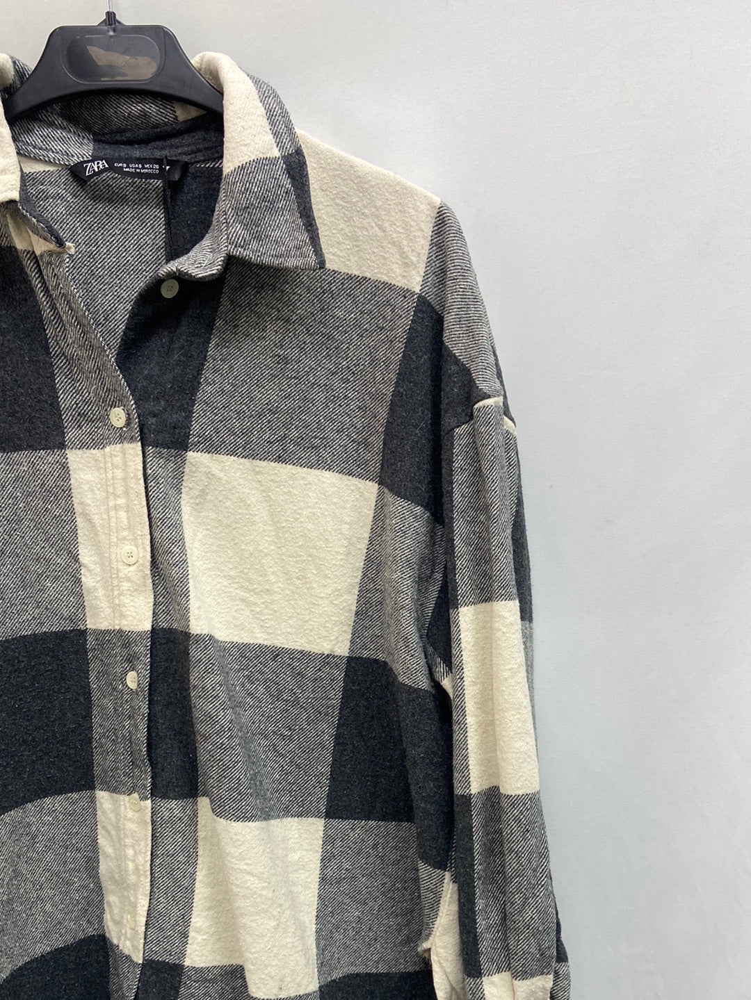 ZARA.Sobrecamisa cuadros T.S