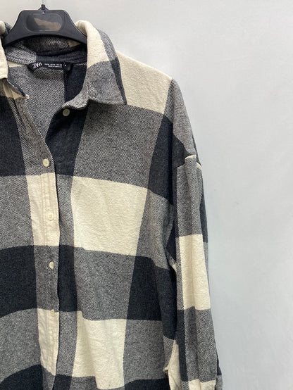 ZARA.Sobrecamisa cuadros T.S