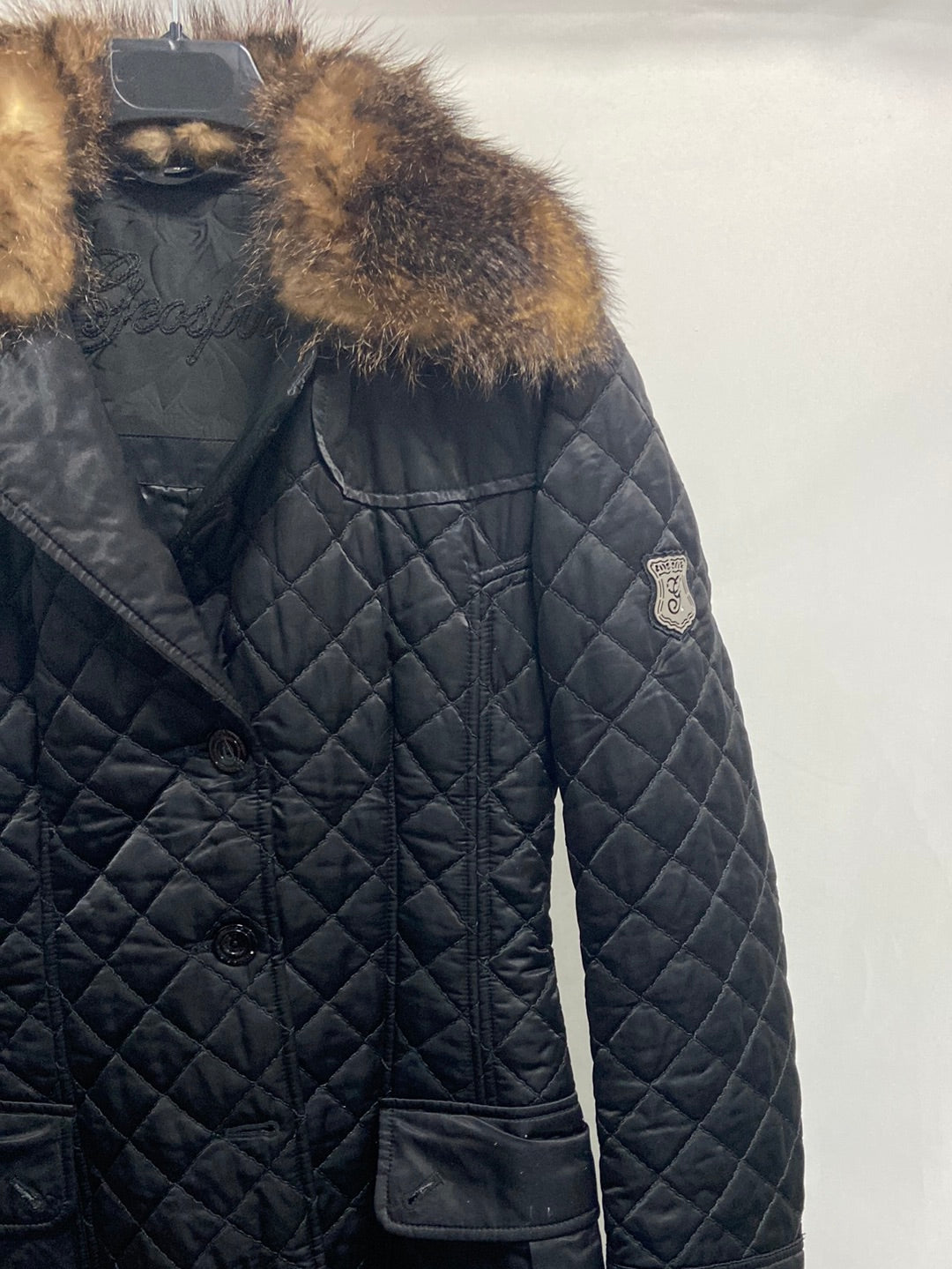 GEOSPIRIT.Abrigo acolchado cuello pelo T.42(s)