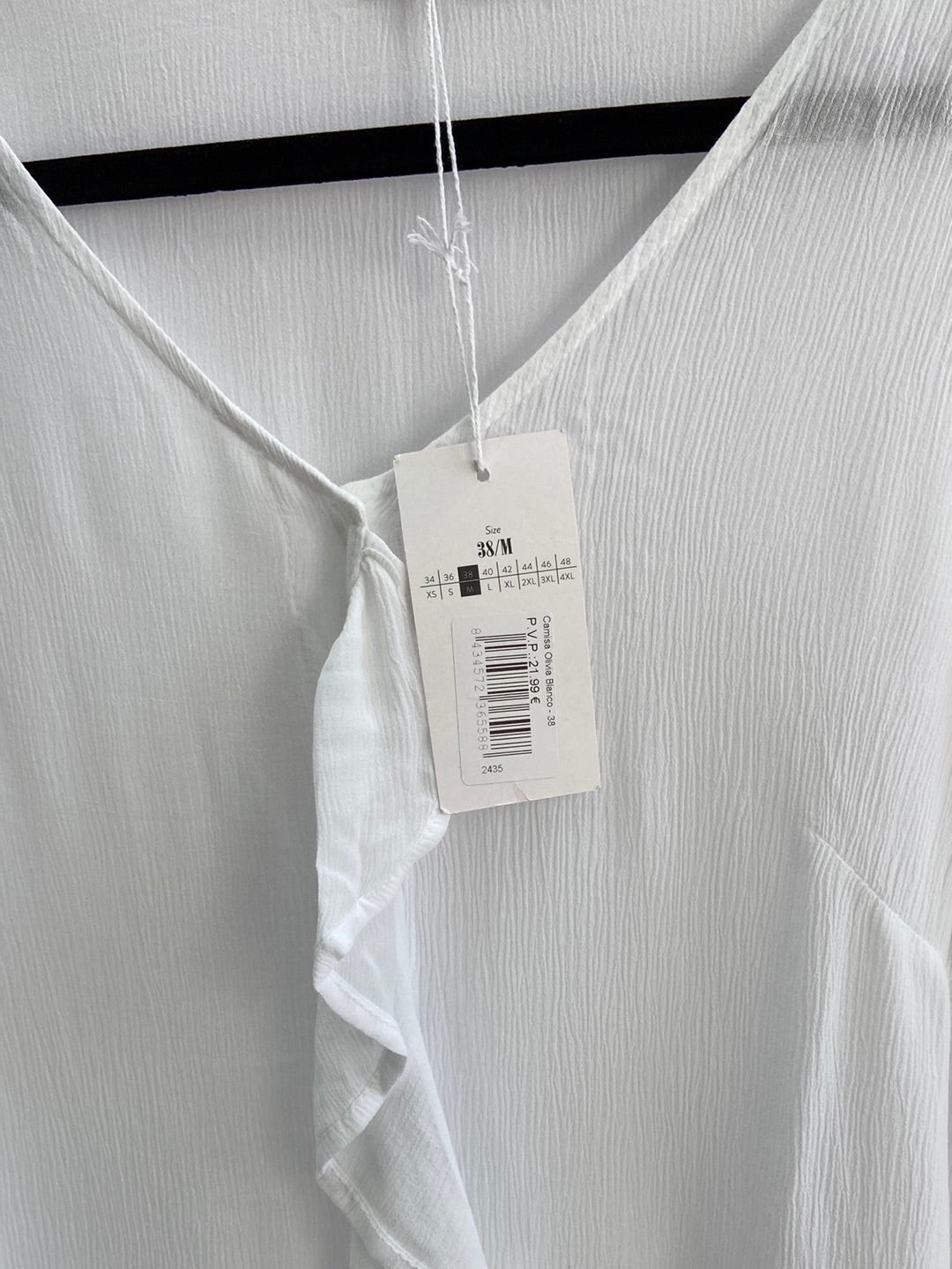 VALENTINA.Blusa blanca plisada T.m