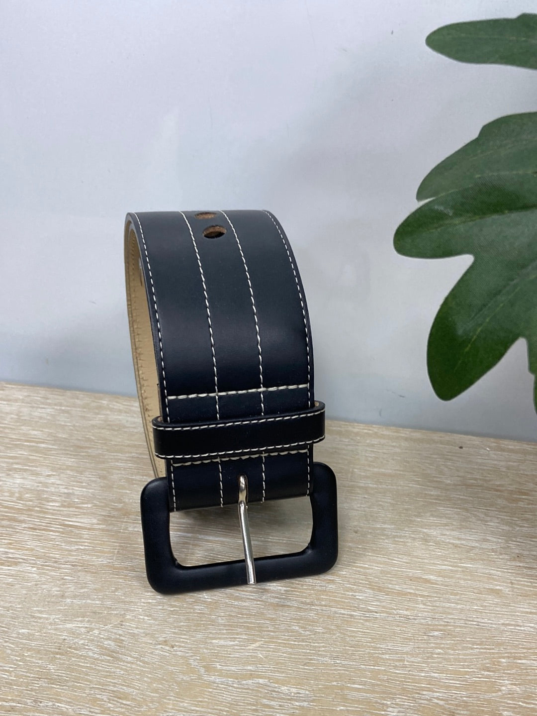 OTRAS. Cinturón negro