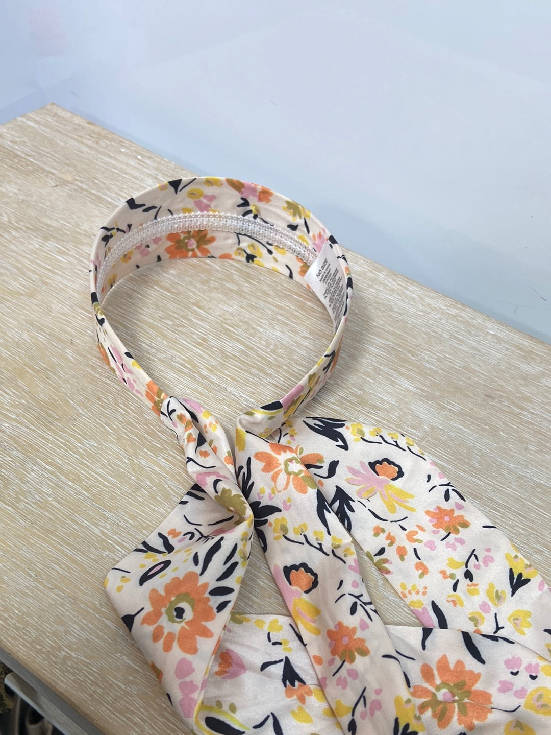 MarketASOS.Diadema con lazada flores