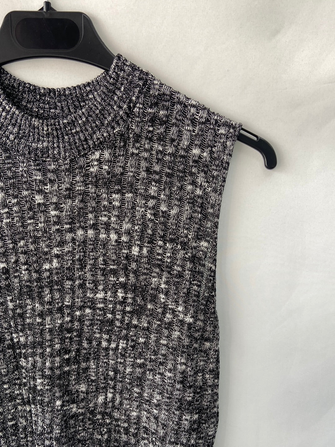 H&M.Top punto canalé gris jaspeado T.M