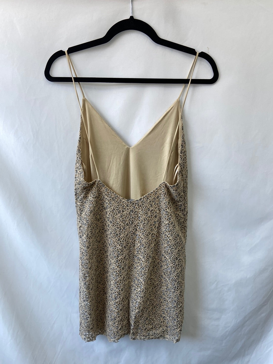 ZARA.Vestido corto encaje T.S