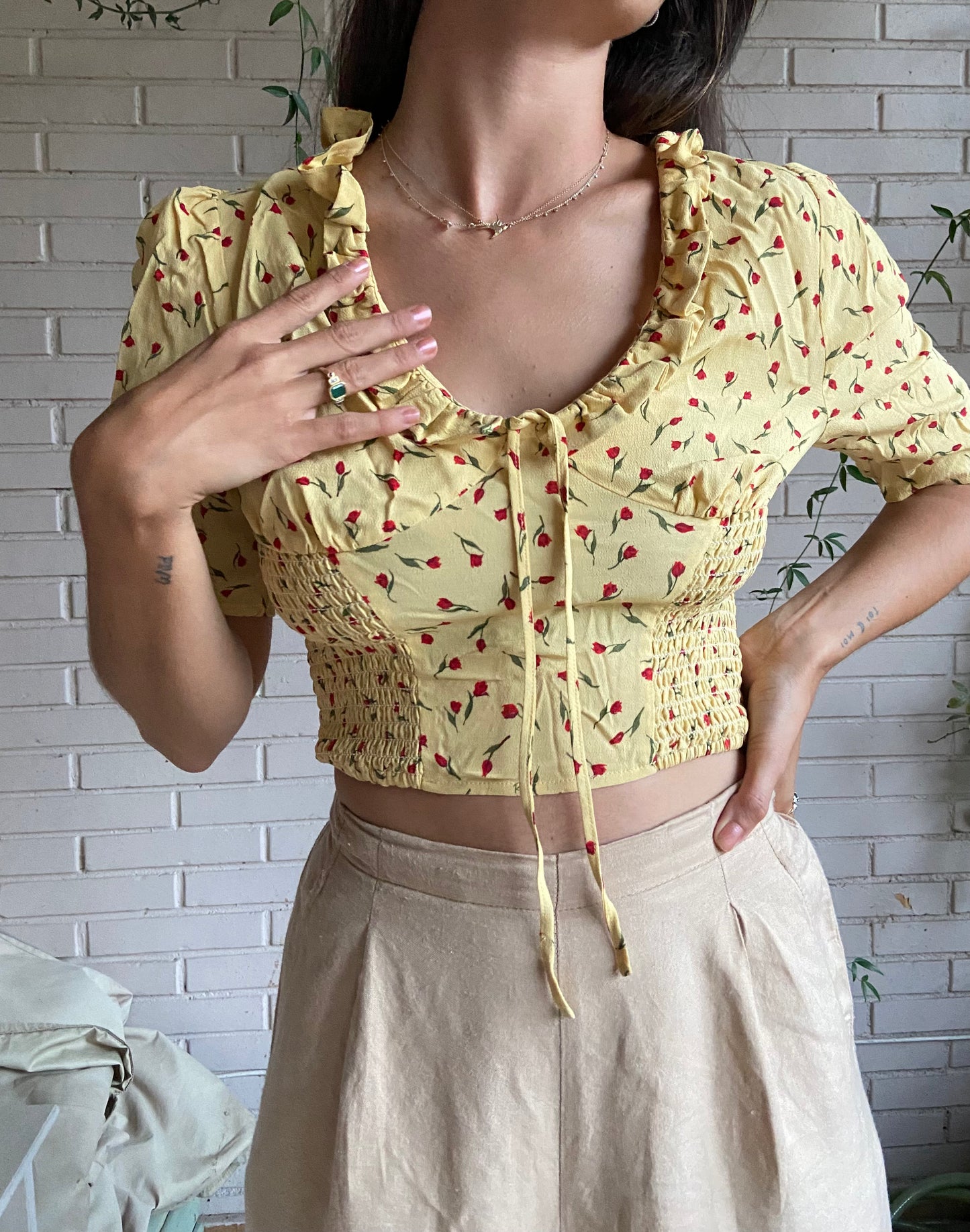 Yellow floral blouse S/S