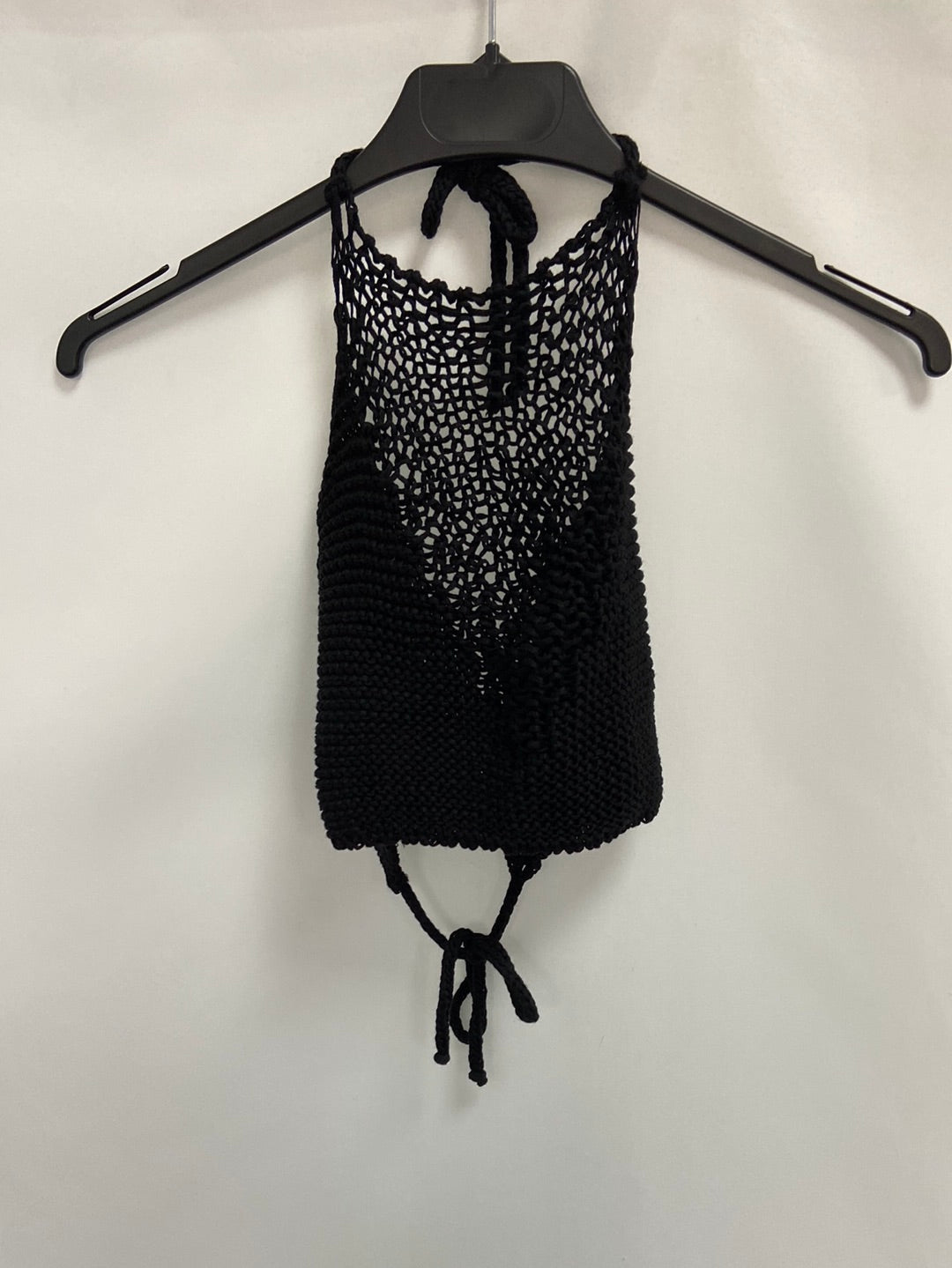 OTRAS.Croptop negro croché T.s