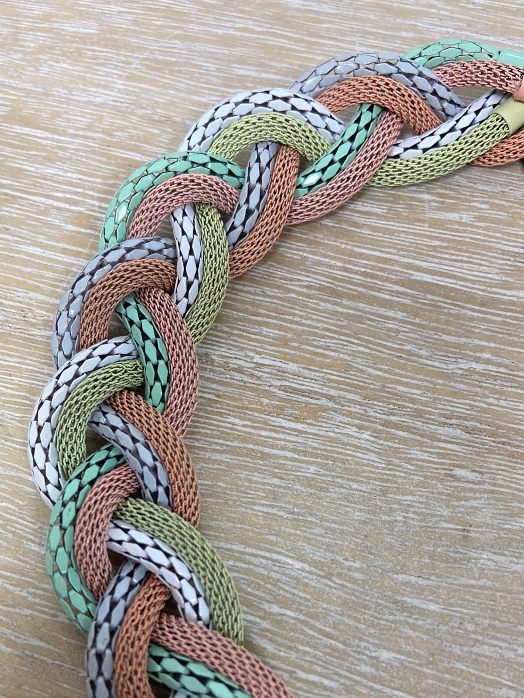 OTHERS. Braided choker