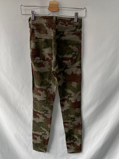 ZARA.Pantalones camuflaje T.34 (32)