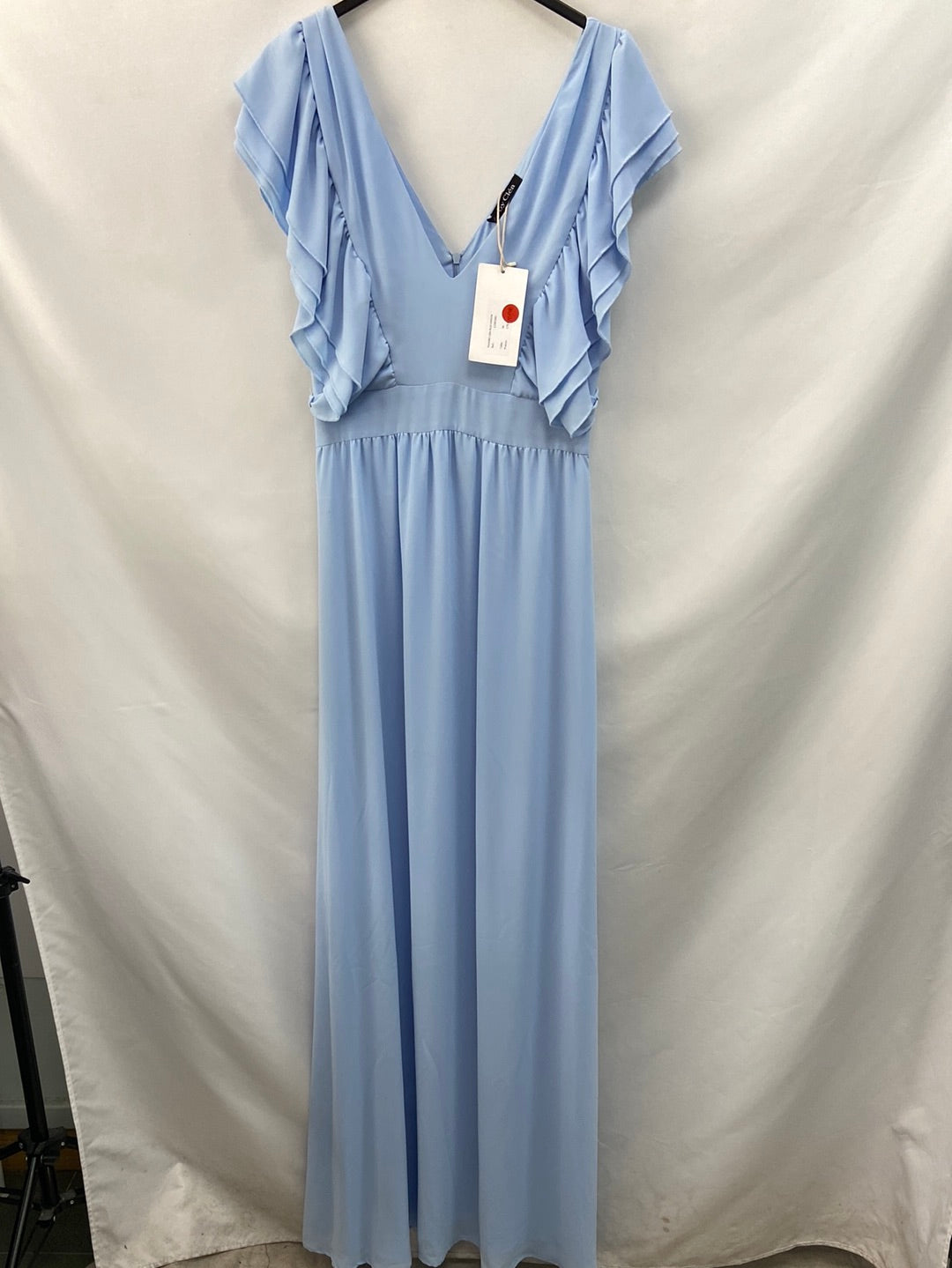 BY CLÉA.Vestido largo azul volantes (36,38 y 40)