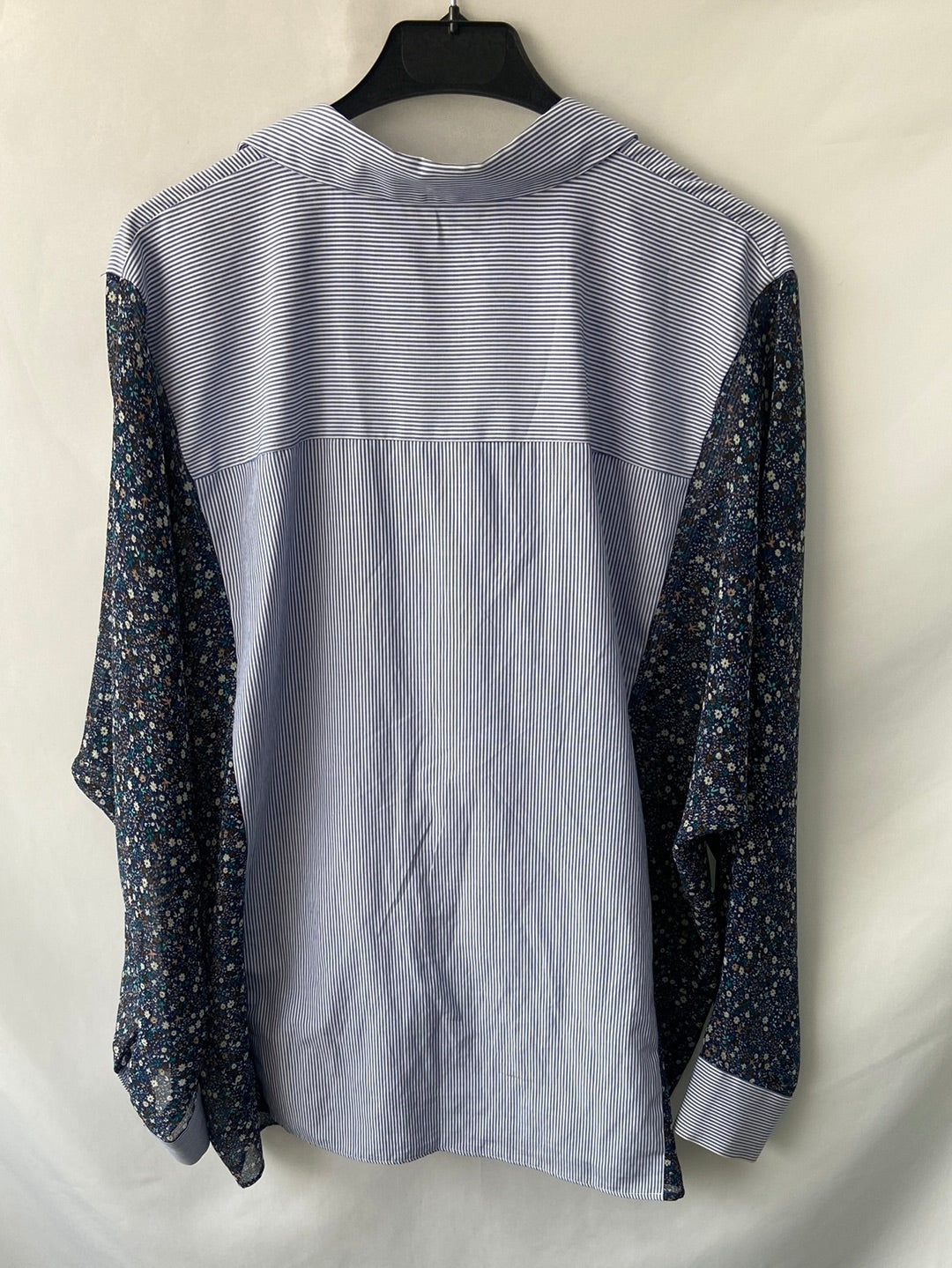 ZARA. Double print Ts shirt