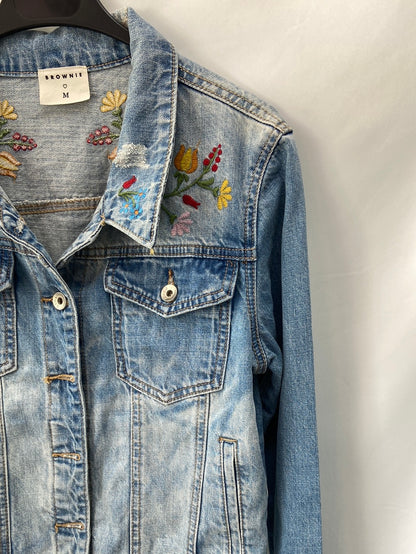 BROWNIE.Chaqueta vaquera bordada T.m