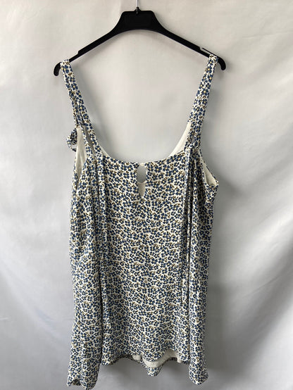 ZARA.Vestido flores lazada T.L