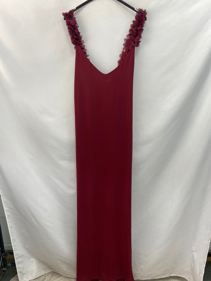 BY CLÉA.Vestido burdeos largo pétalos (36,38)