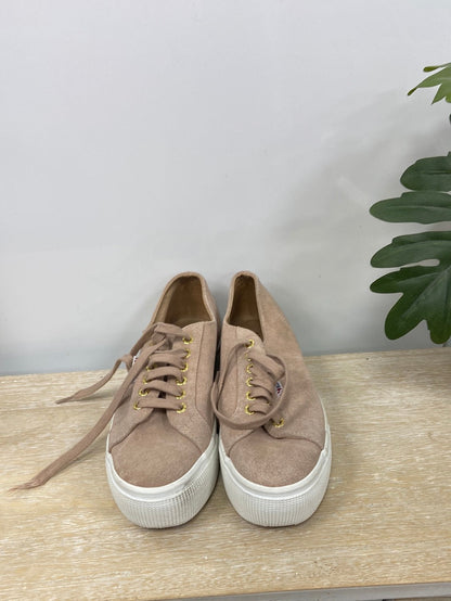 SUPERGA.Zapatillas antelina rosas T.40. (TARA)
