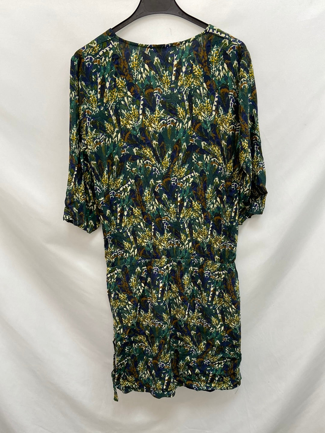 PROMOD. Vestido verde flores  T.m/l