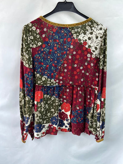 ZARA.Blusa multiestampado flores T.XS