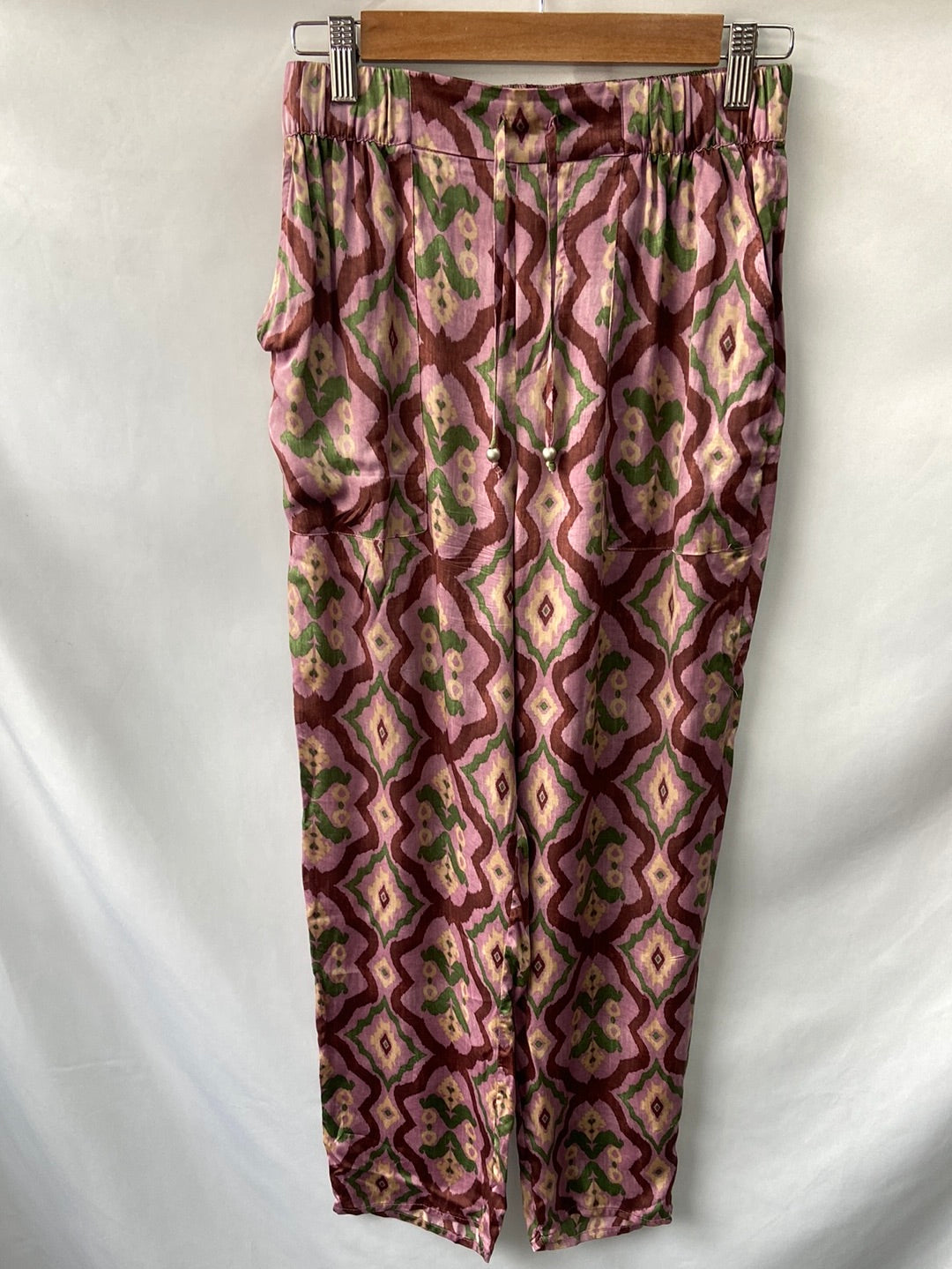 ZARA.Pantalones fluidos T.s