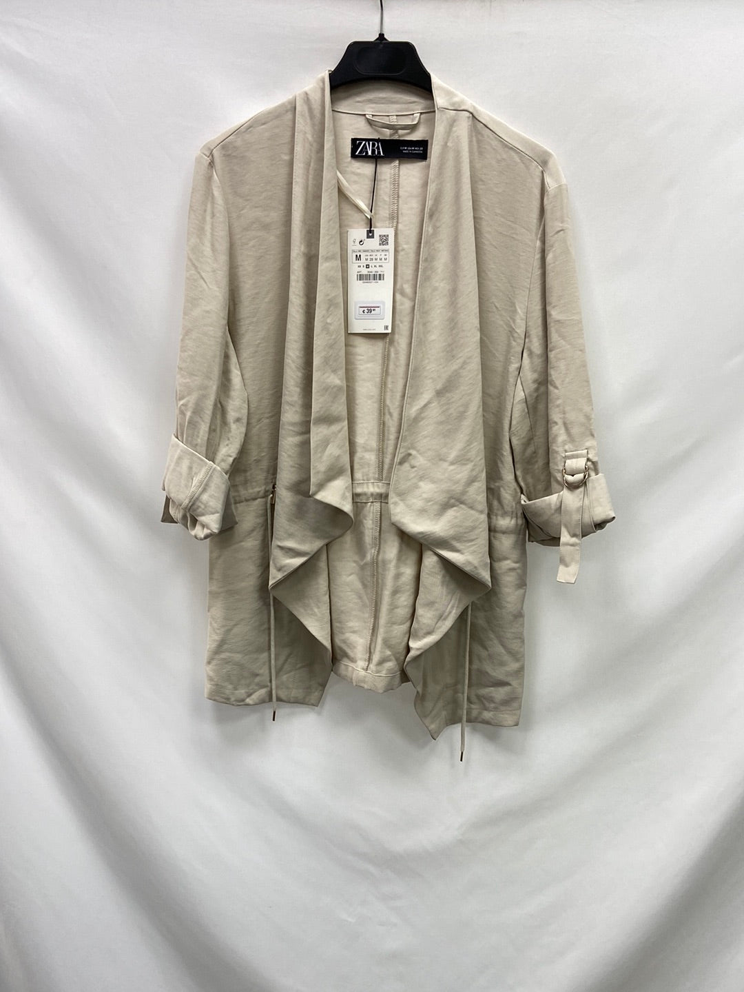 ZARA. Beige fluid jacket TM