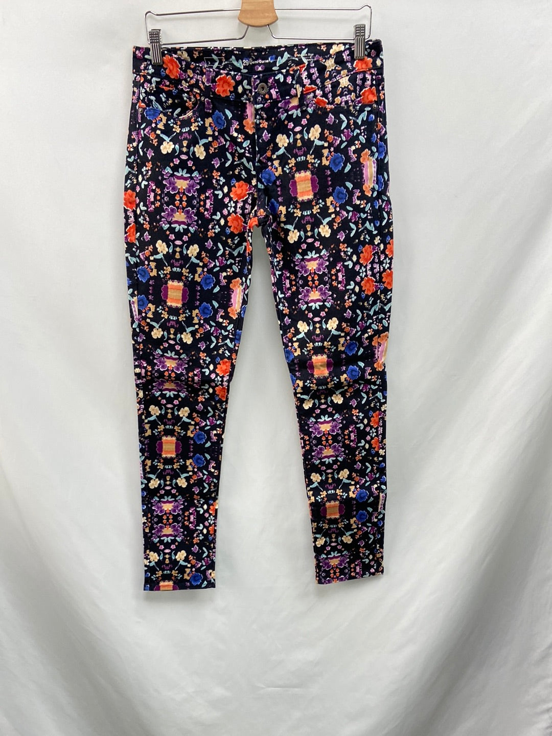 LEVI'S. Printed jeans size 40