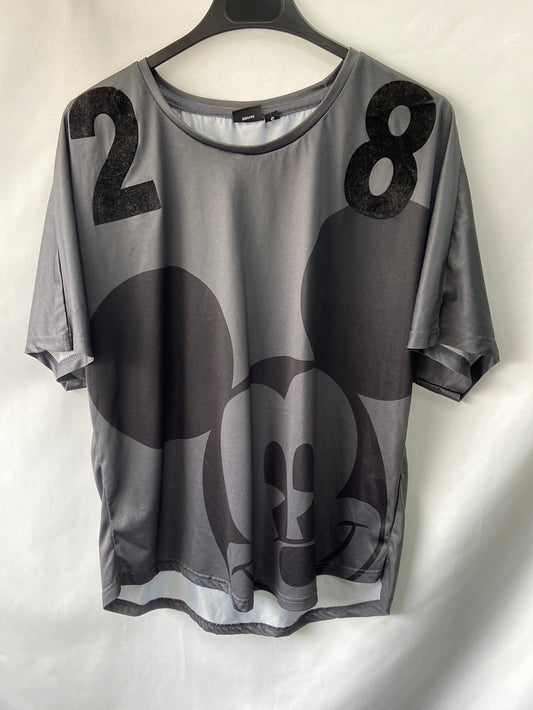 DISNEY. Mikey Ts T-shirt