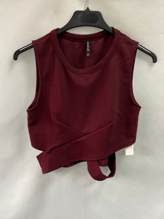 STRADIVARIUS.Croptop burgundy slits TM