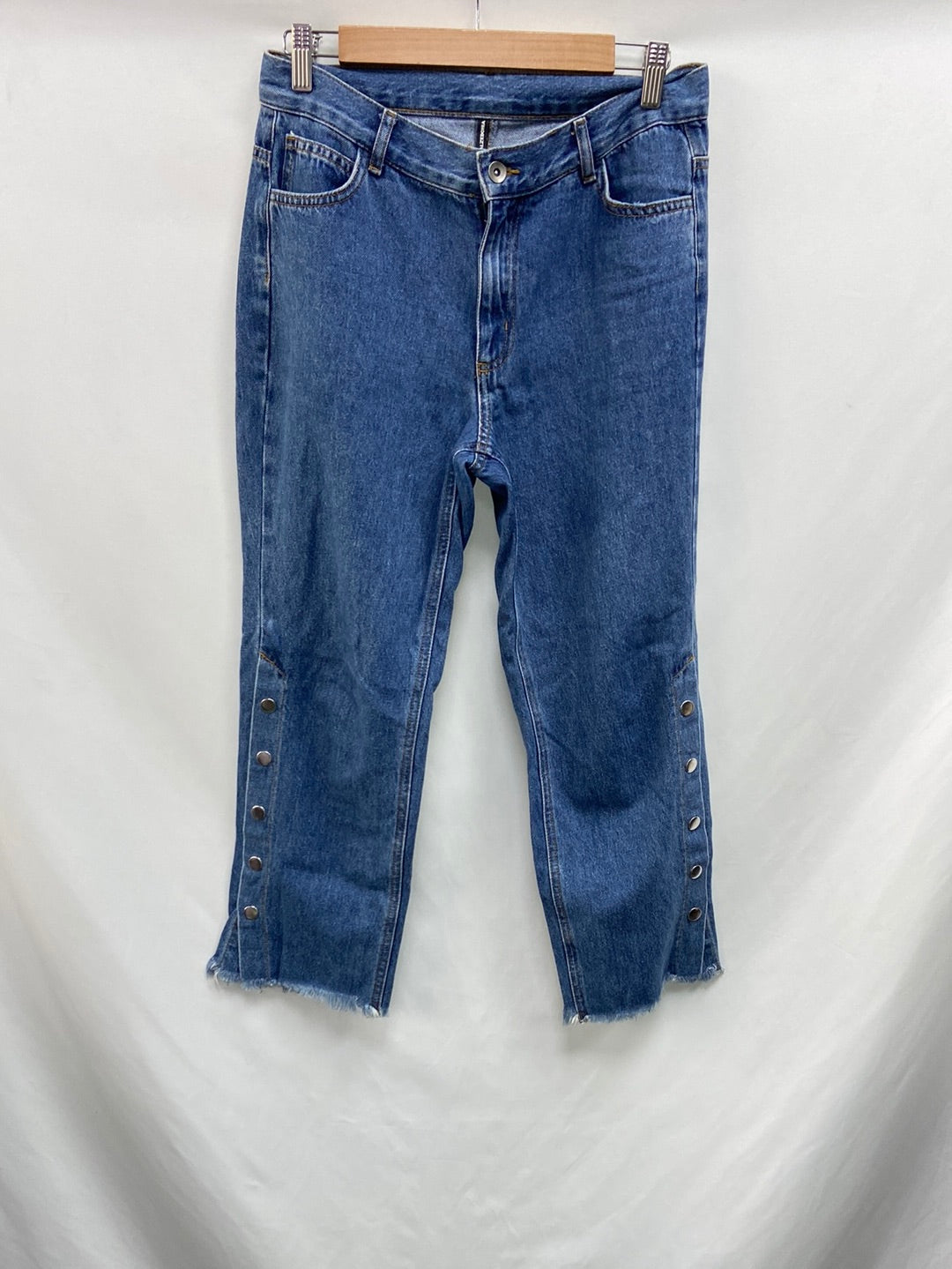 CALZEDONIA. Button-down jeans size 38