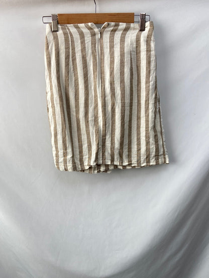 NEW LOOK. Striped skirt with bow, size 34