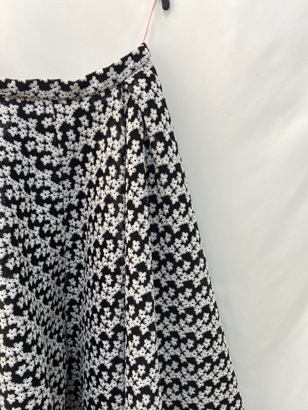 DOLORES PROMESAS. Asymmetrical skirt size 40