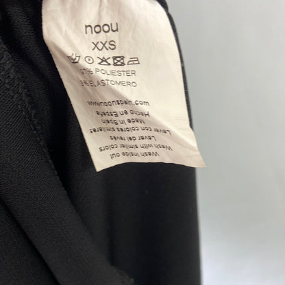 NOON.Vestido negro asimétrico corto T.XXS