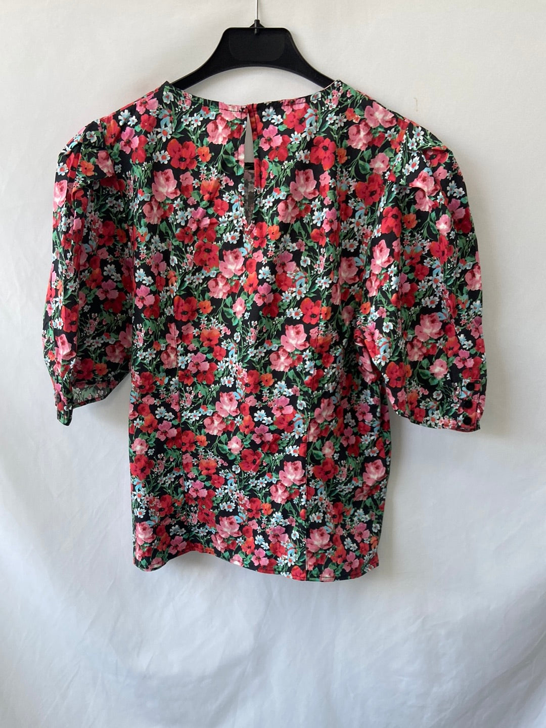 ZARA.Top flores T.S