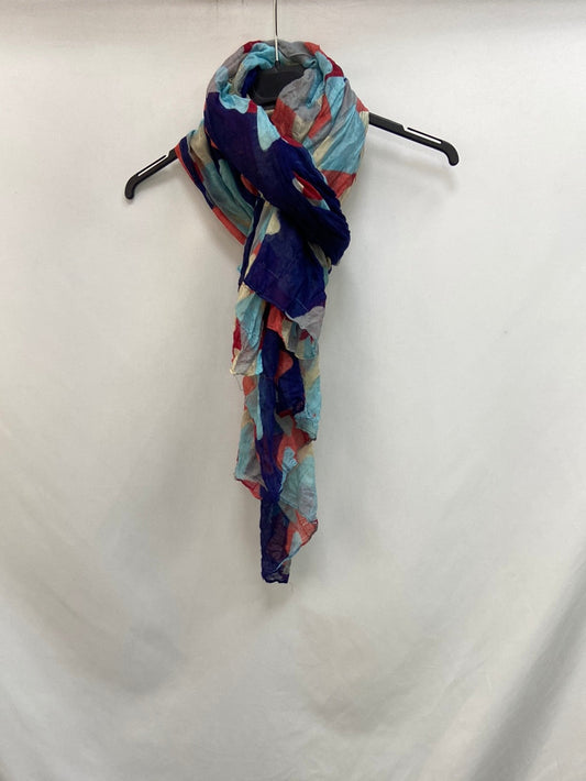 OTHERS.Multi-printed scarf (TARA)