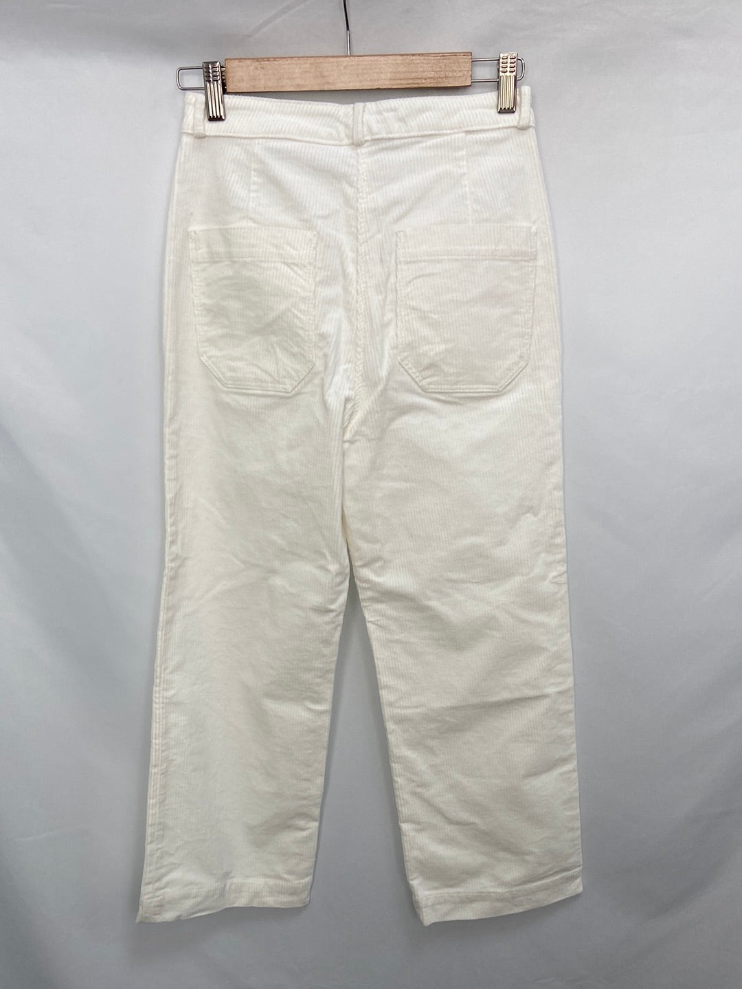 MASSIMO DUTTI. Straight-leg corduroy trousers, size 34