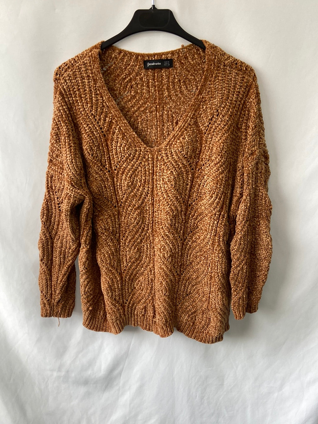 STRADIVARIUS.Jersey textura mostaza T.M