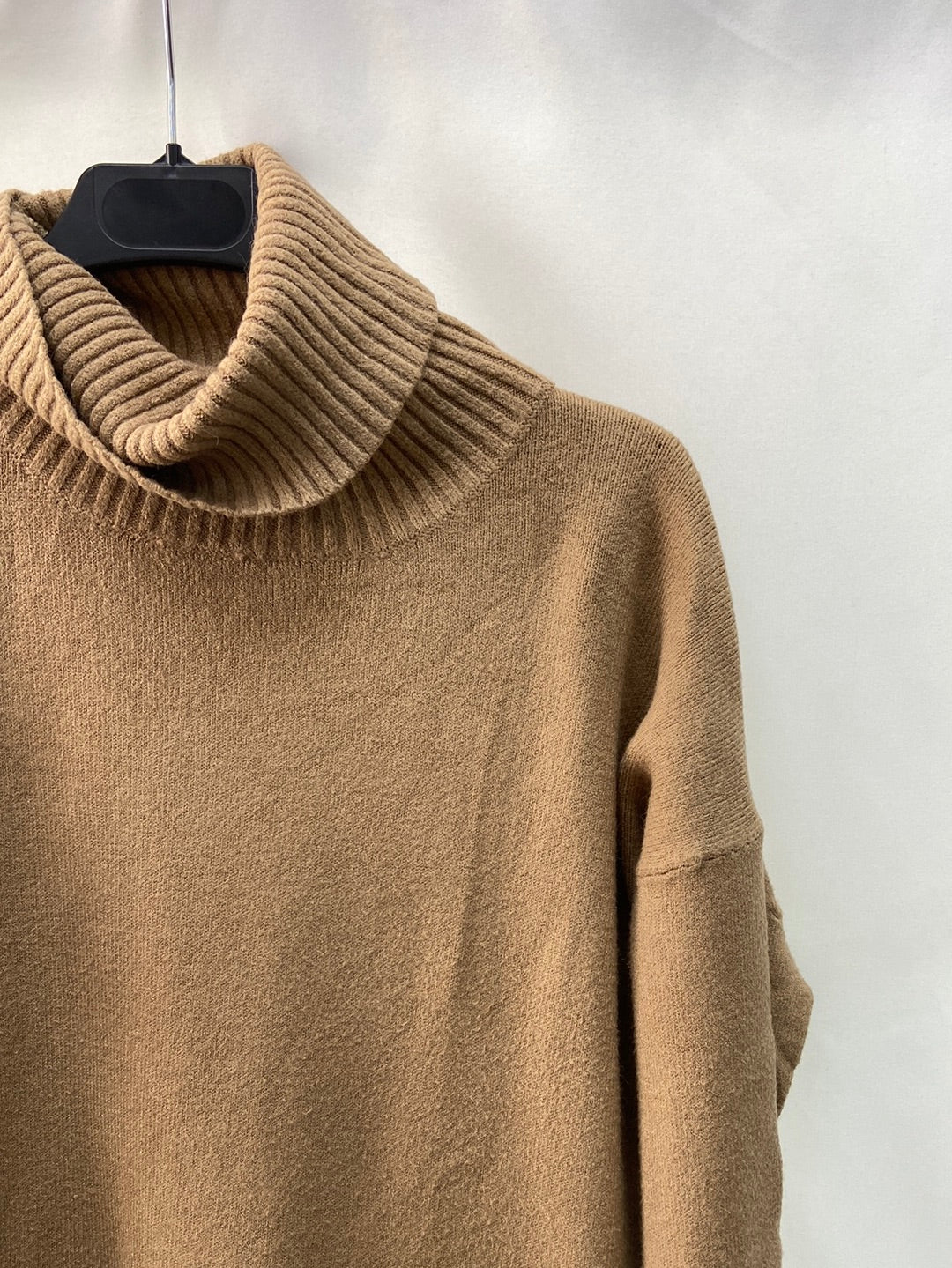 OTRAS.Jersey camel T.S/M