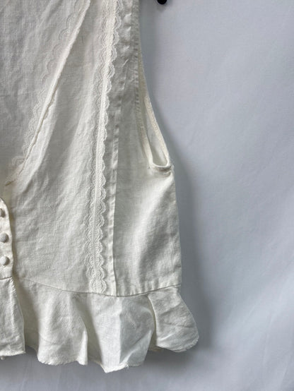 ZARA.Top beige Lino encaje T.S (Tara)