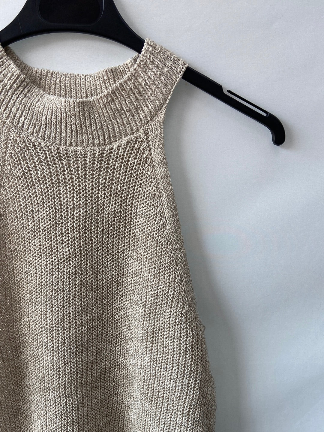 MANGO.Top punto lino beige halter T.s
