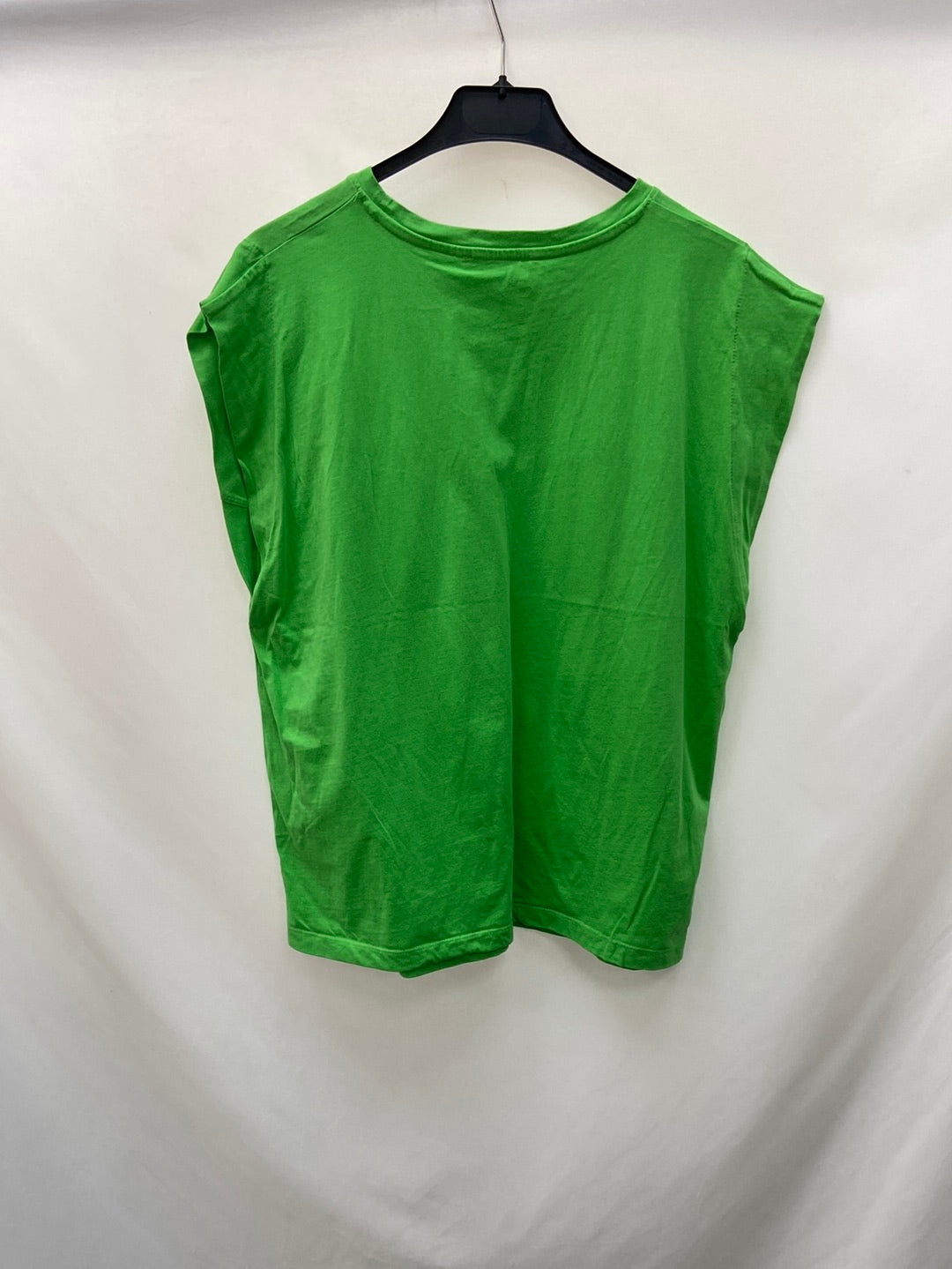 MANGO.Camiseta básica verde T.XL