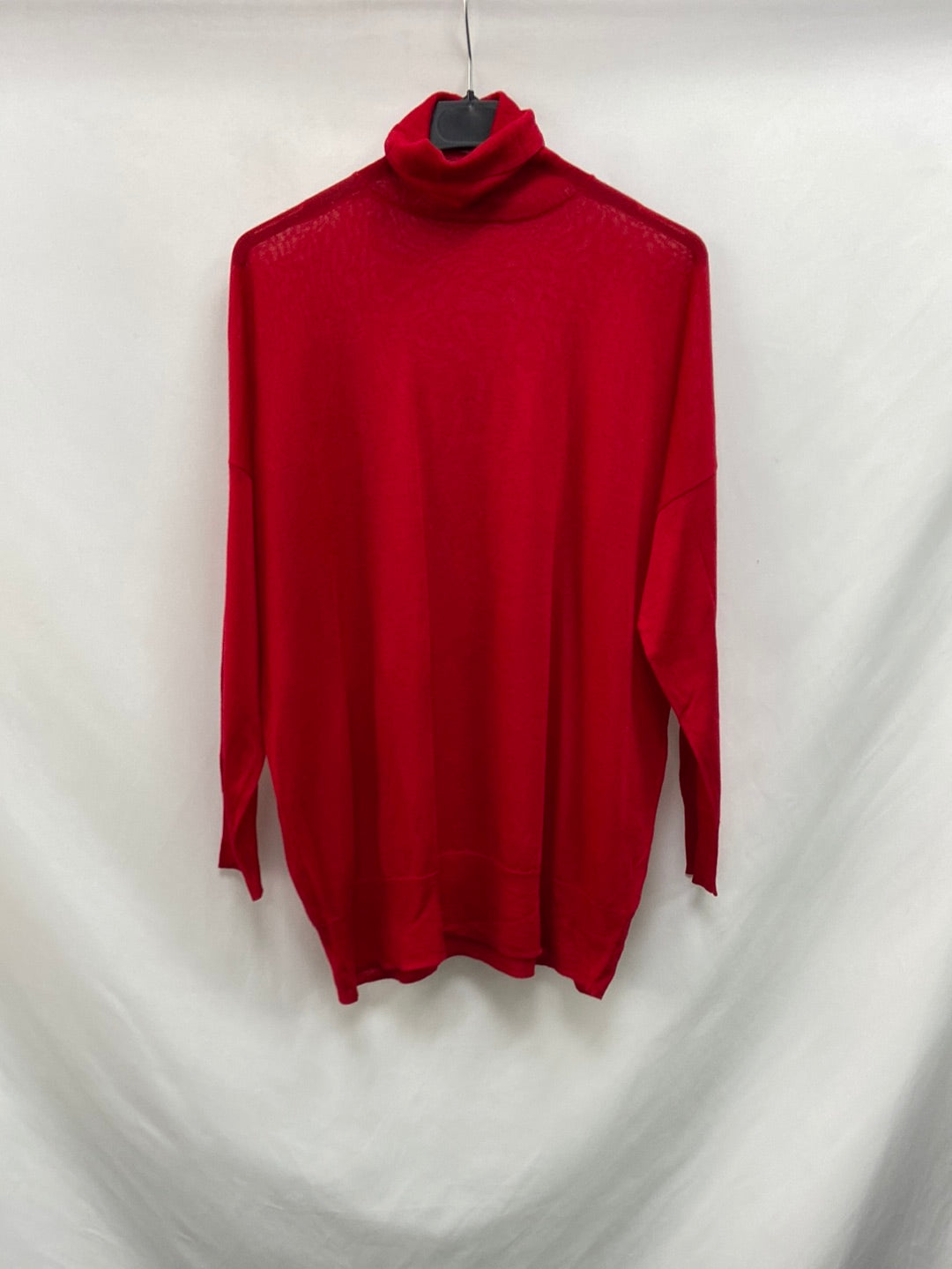ZARA.Red knit sweater Ts