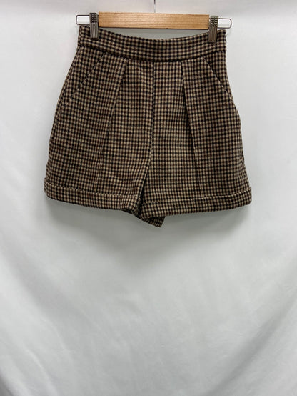 MAJE. Pantalón corto pata de gallo T.36