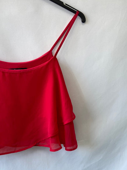 BERSHKA. Red ruffled Ts top