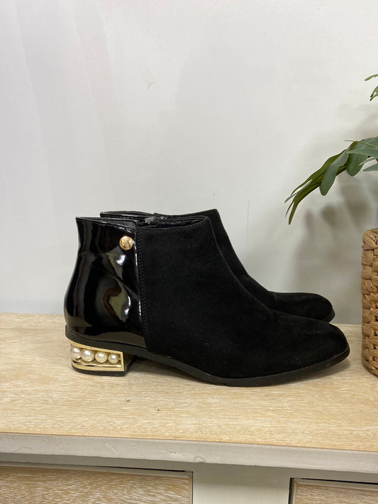 FIT FLOP. Botines charol T. 41