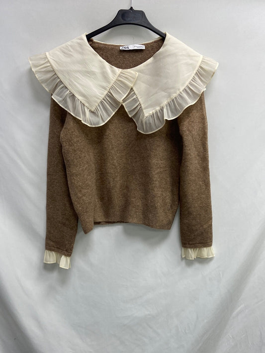 ZARA. Brown turtleneck sweater