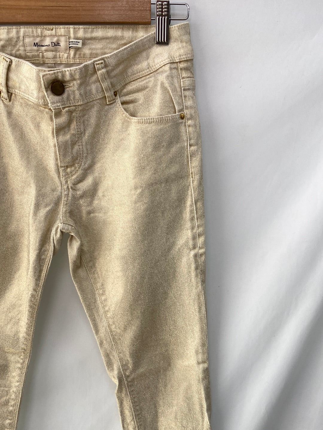 MASSIMO DUTTI.Pantalones denim dorados T.s