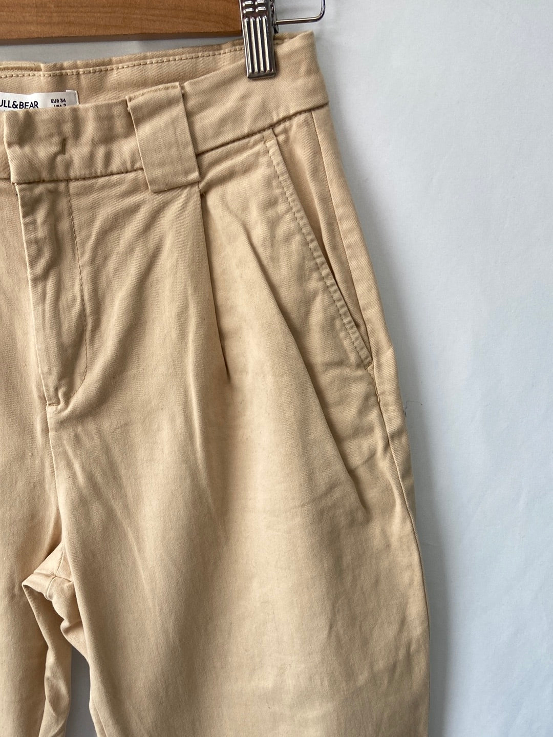 PULL&BEAR.Slouchy beiges T.34