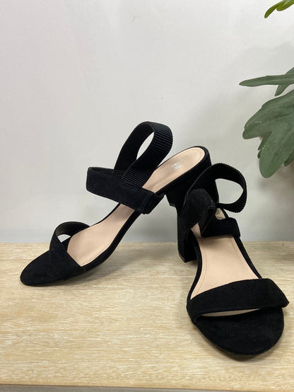 H&M. Sandalia talla 40