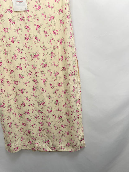 ZARA.Falda midi beige florecitas T.S