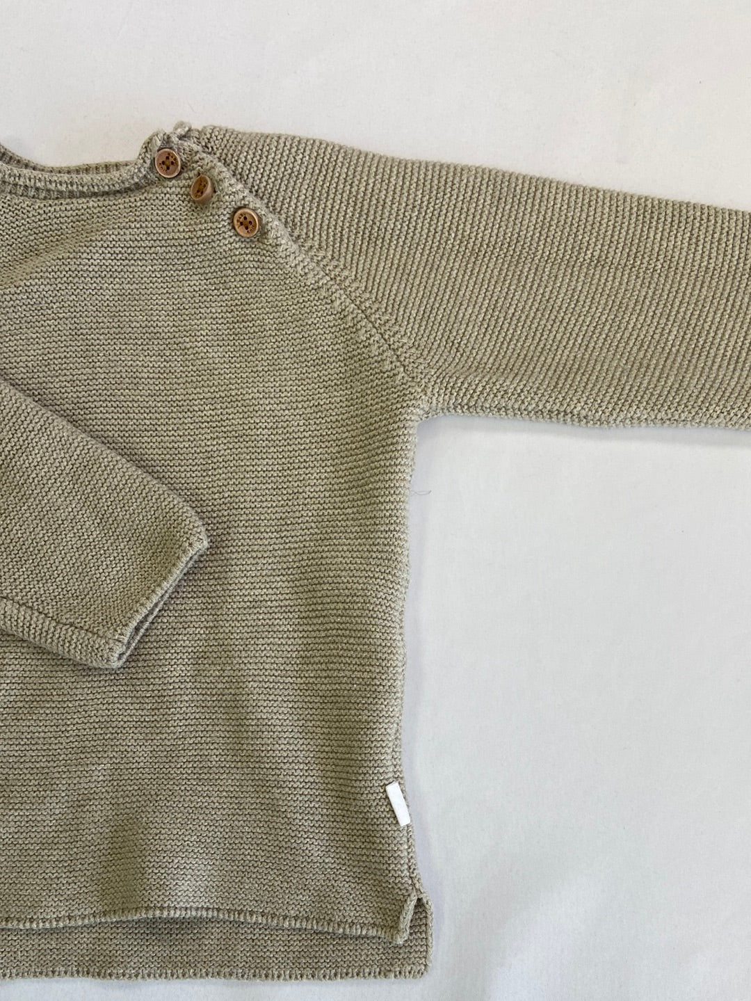 ZARA. Jersey beige oscuro hombro botones T.18/24